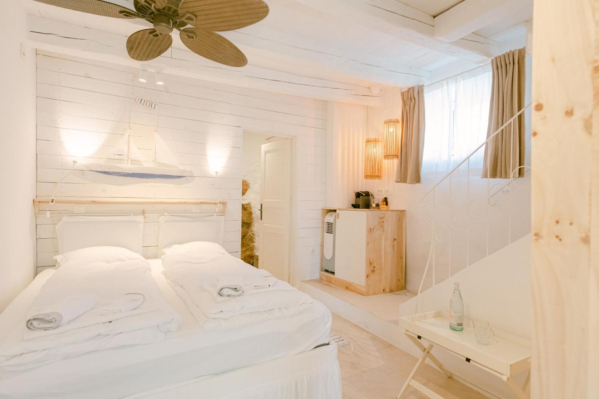 Pavi Apartments Romantic Stone House K13 Kornić Kültér fotó