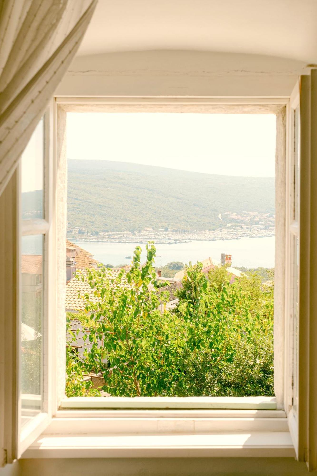 Pavi Apartments Romantic Stone House K13 Kornić Kültér fotó